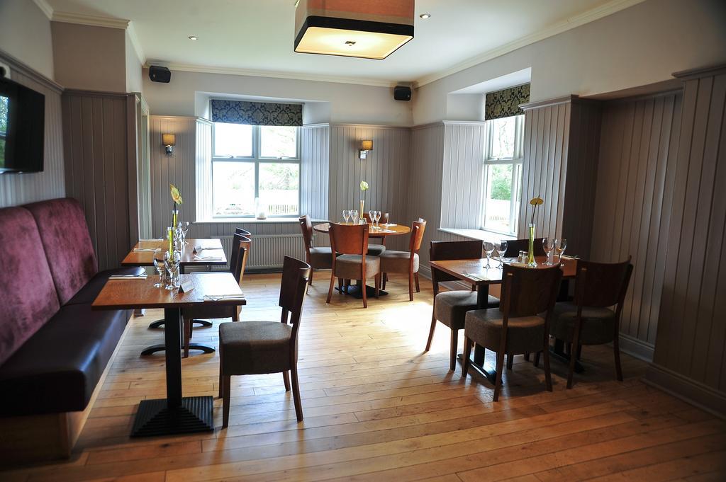 The Warwick Arms Hotel Chew Magna Eksteriør billede