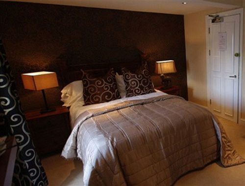 The Warwick Arms Hotel Chew Magna Eksteriør billede